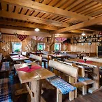 U Svagra -