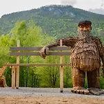 U Svagra -